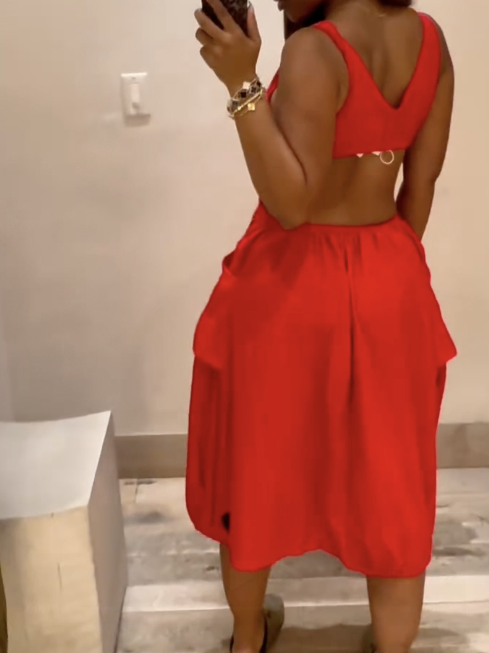 Sleeveless Backless Bud Dress
