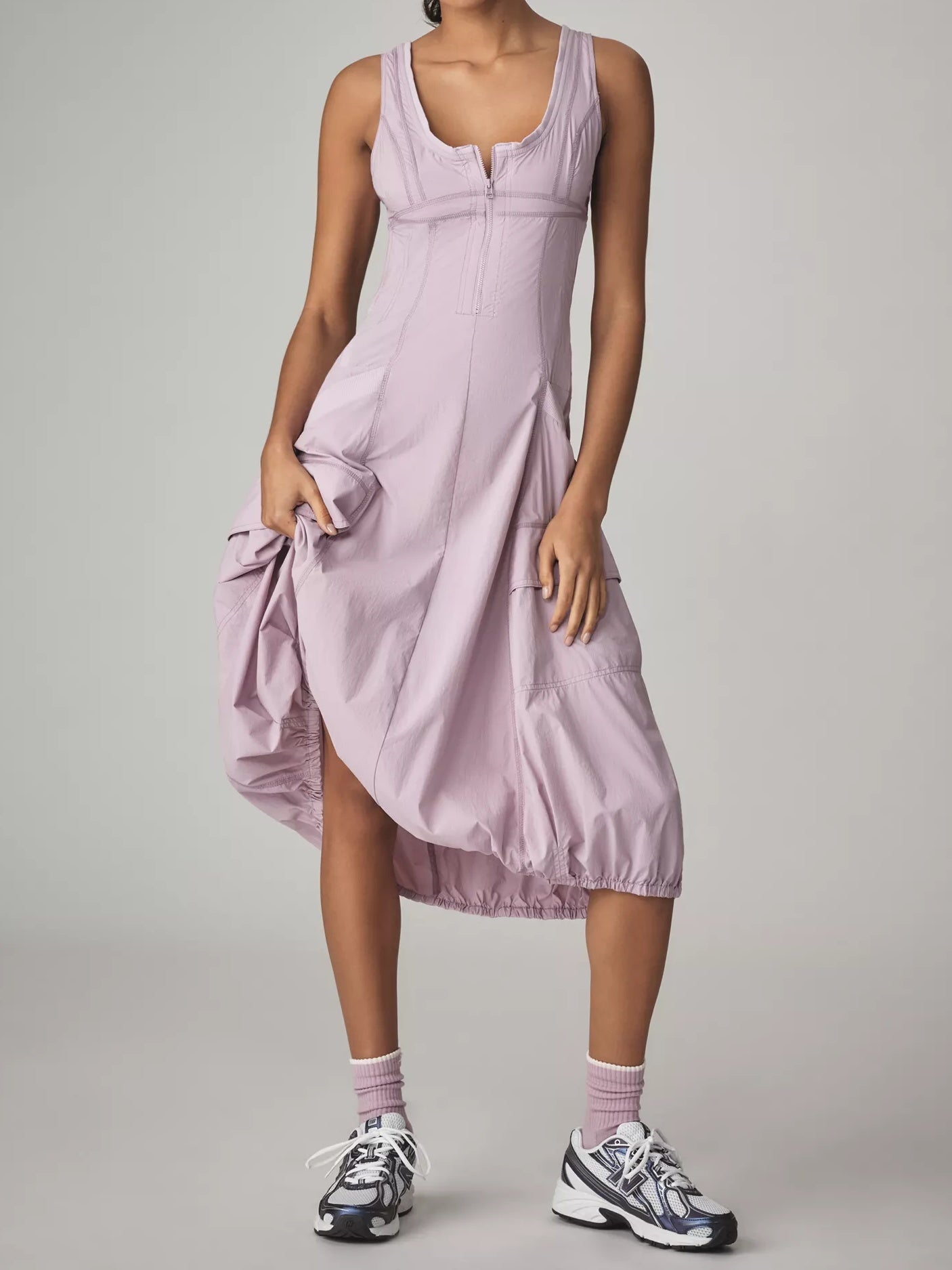 Sleeveless Backless Bud Dress