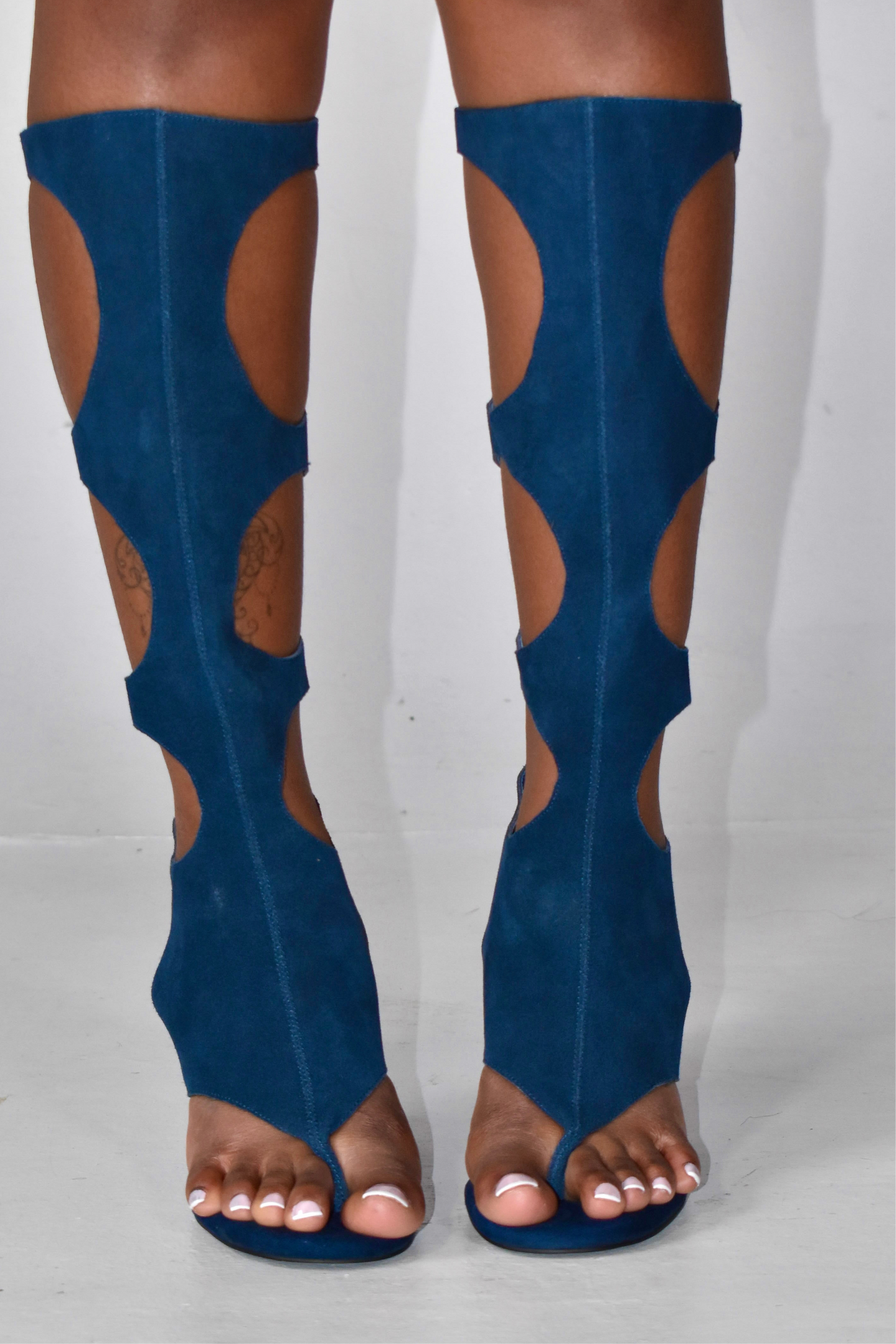 COWHIDE THONG BOOTS