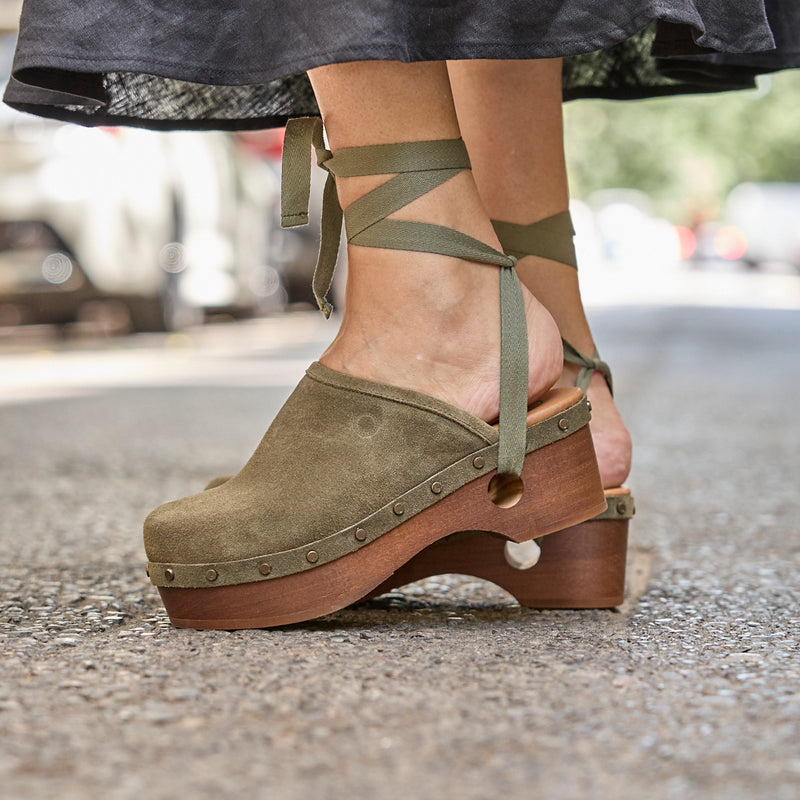 Split Suede Leather Clogs