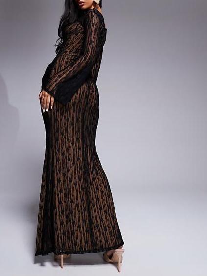 Lace Cup Detail Long Sleeve Maxi Dress