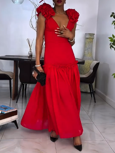 Ruffle Decorated Bodycon Maxi Dress