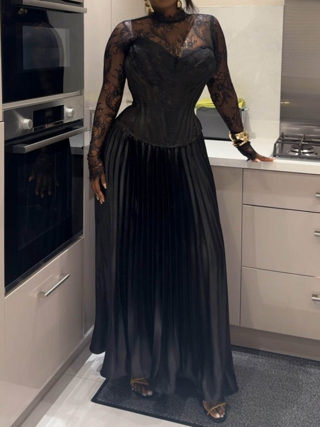 Chantily Lace Corset Pleated Dress