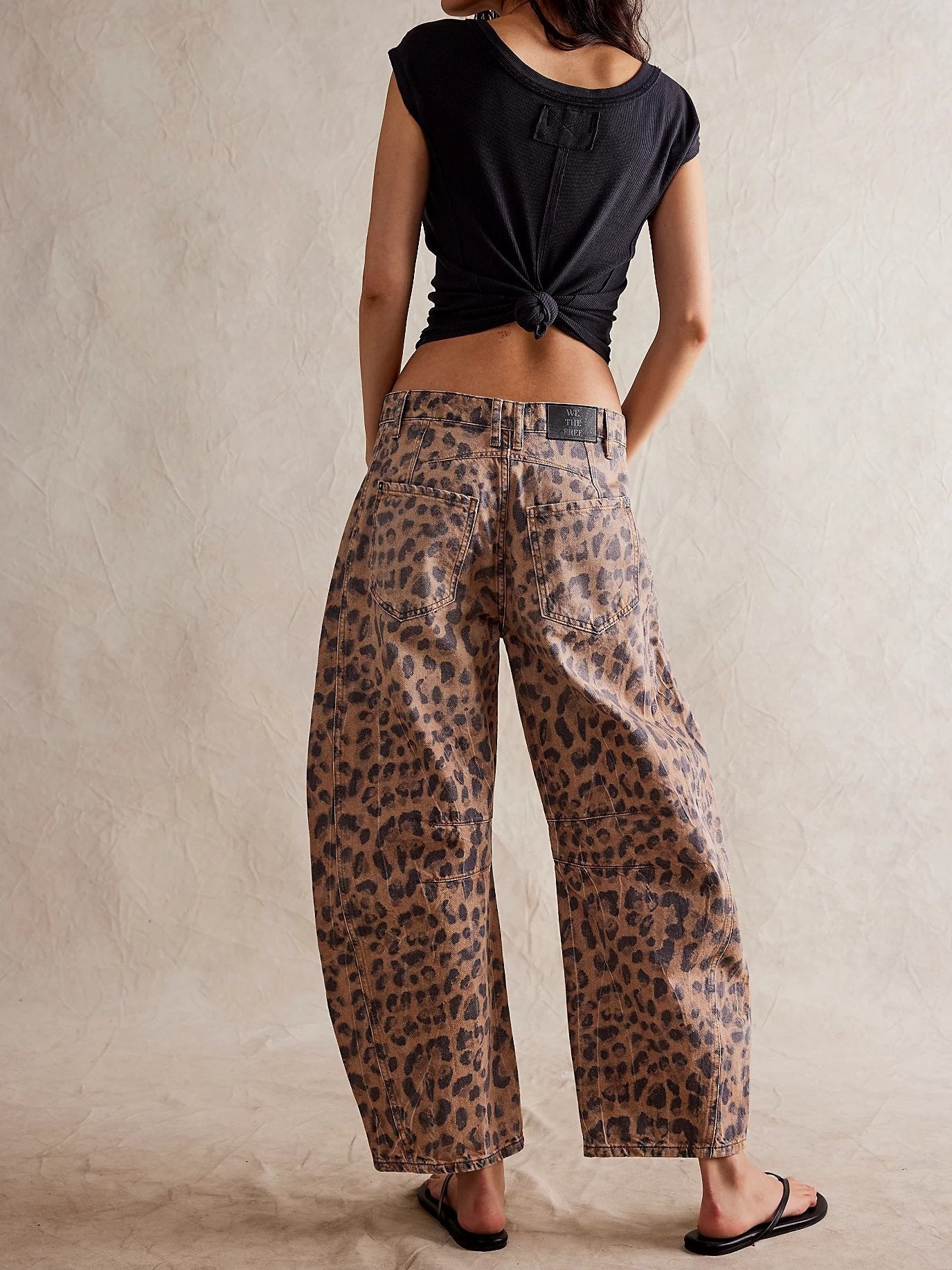 Printed Barrel Jeans