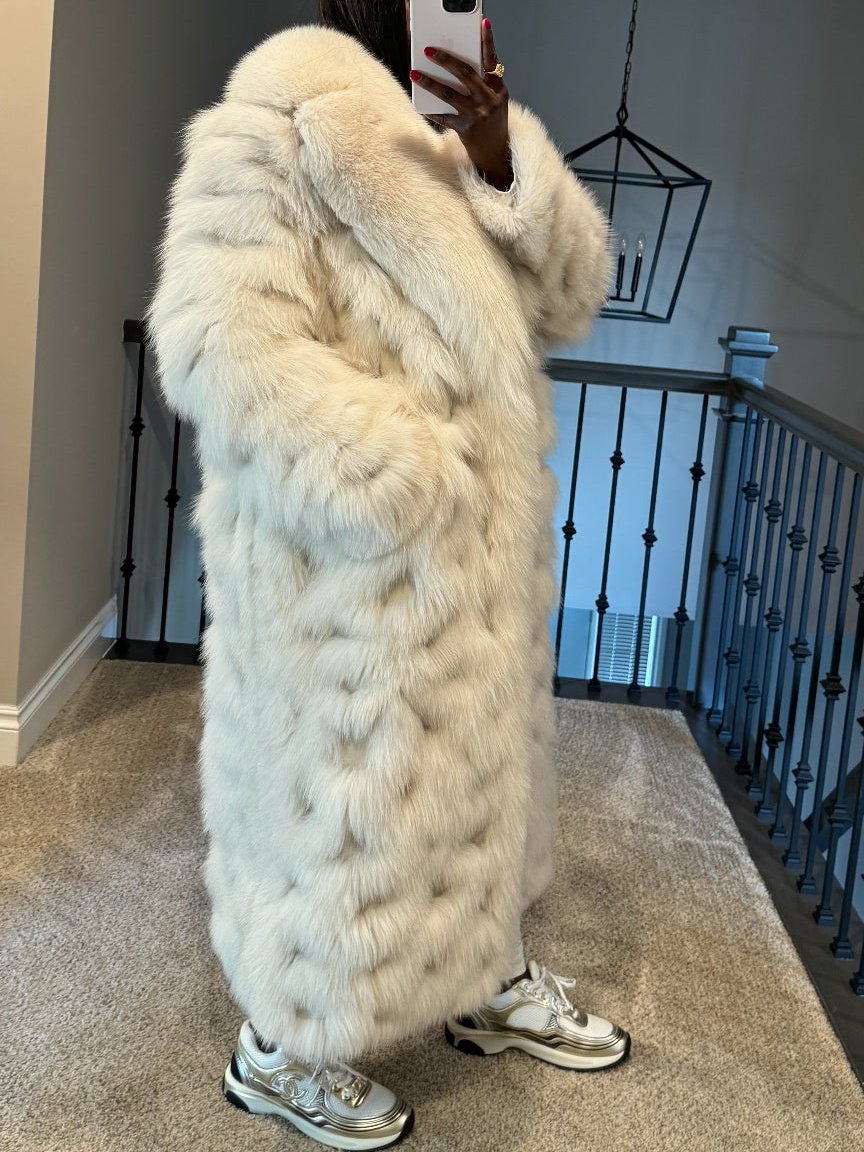 White Eco-friendly Fox Fur