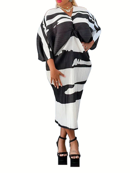 Plus Size Pleated Batwing Sleeve Dress