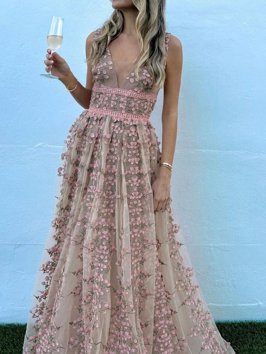 Megan Lace Maxi Dress