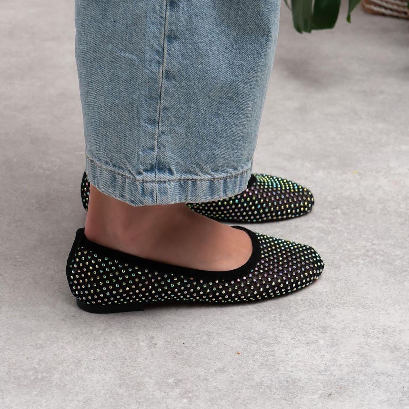 Dazzle Breathable Flat Shoes