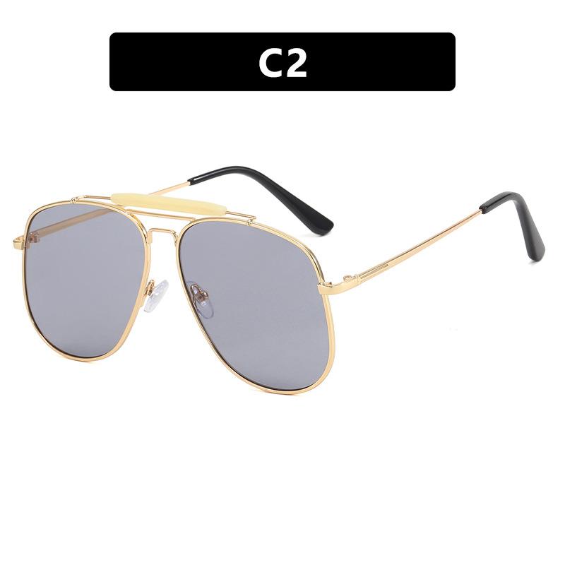 Oversized Retro Square Metal Frame Sunglasses