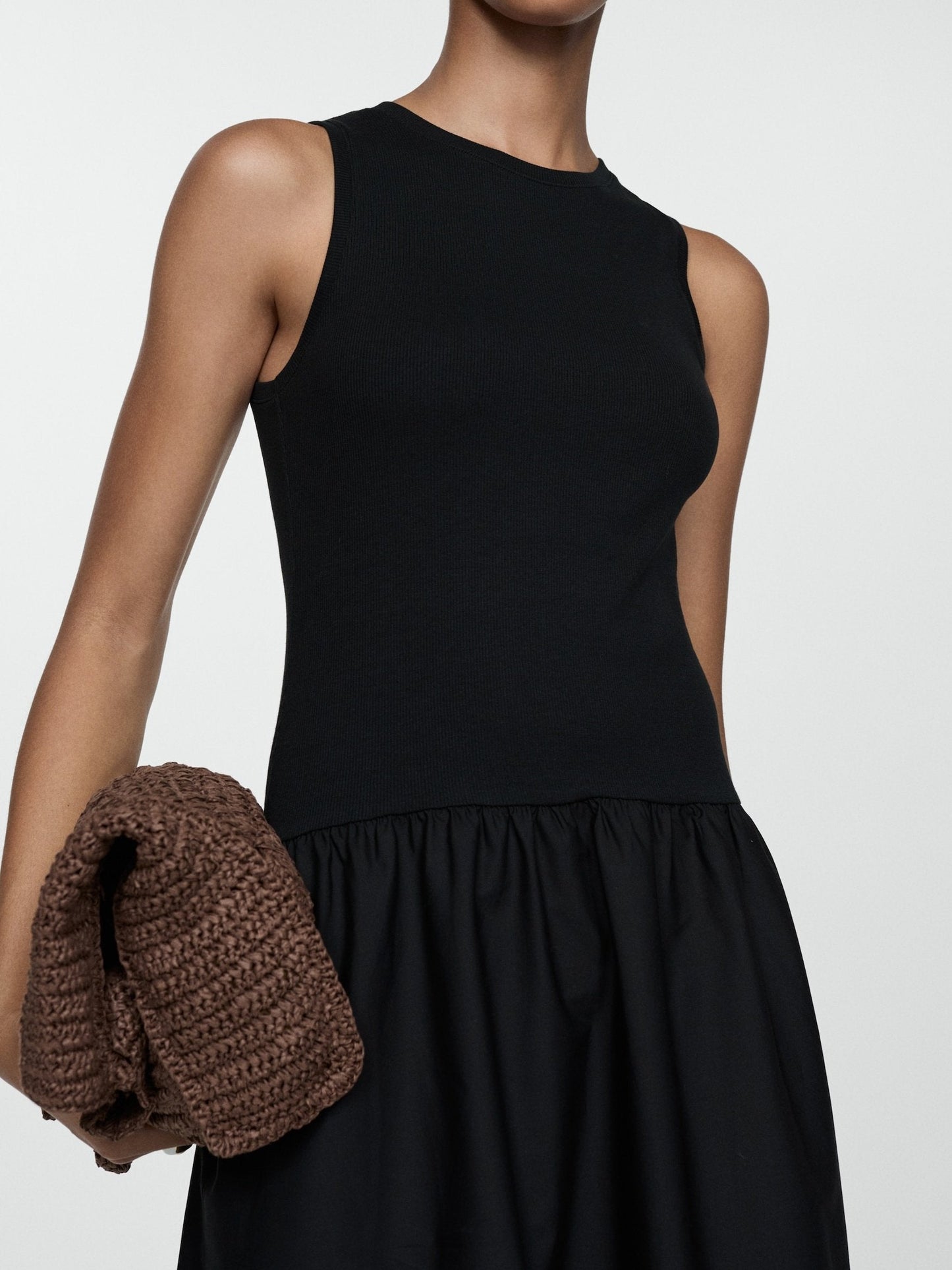 Sleeveless Simple Black Dress