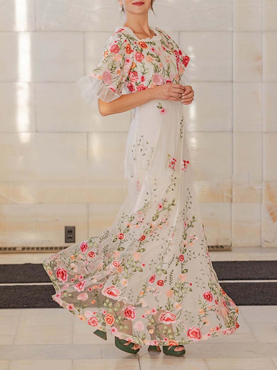 Floral Embroidery Mesh See-through Wedding Dress